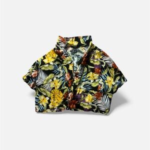 Forever 21 Women’s Tropical Floral Button-Up Shirt – Size M – NWOT